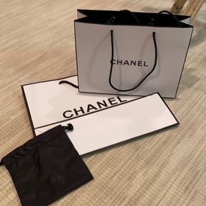 Chanel shopping bag